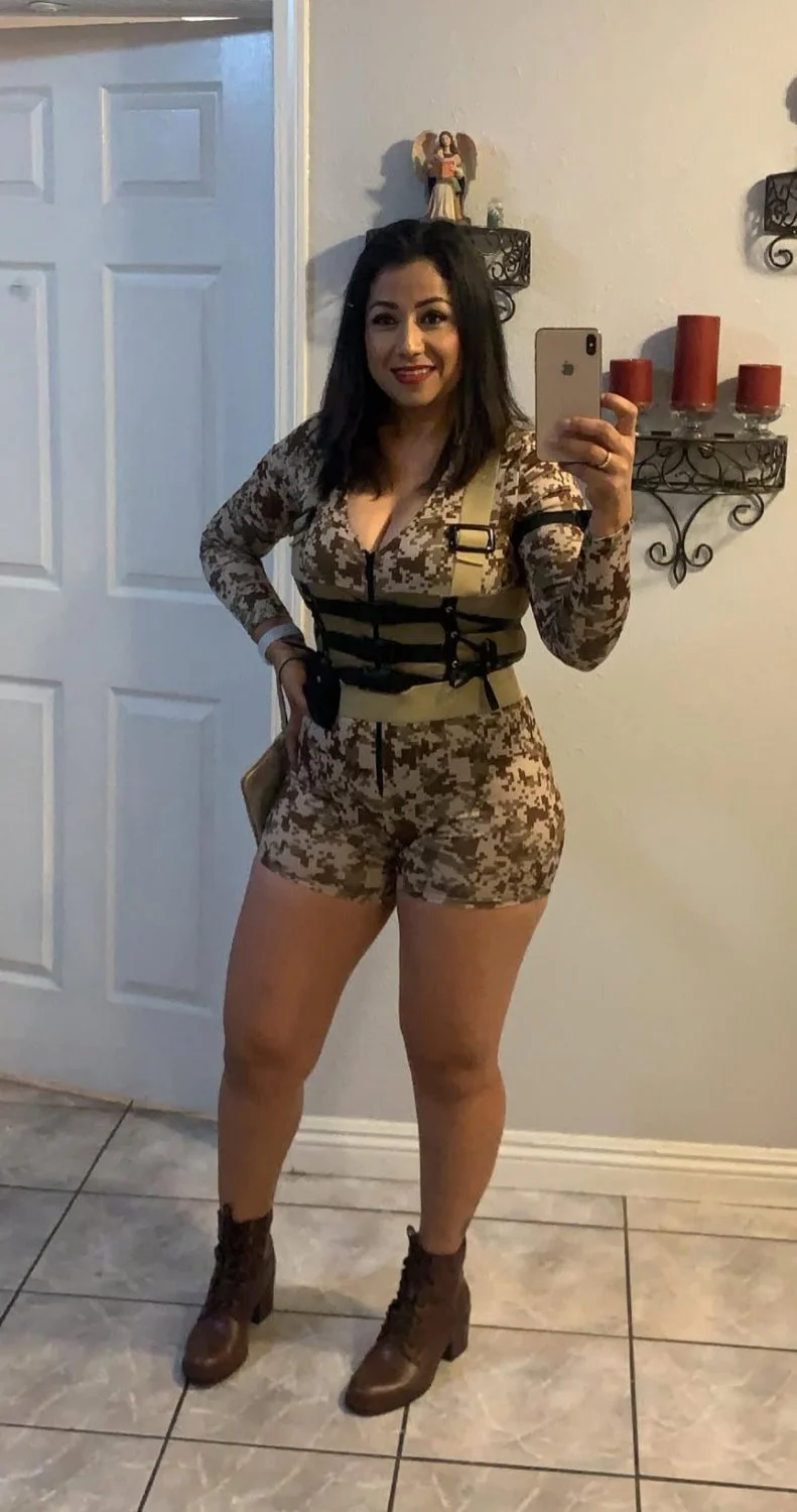 Mexican thick sexy feet milf and she a mom of 5? image 9