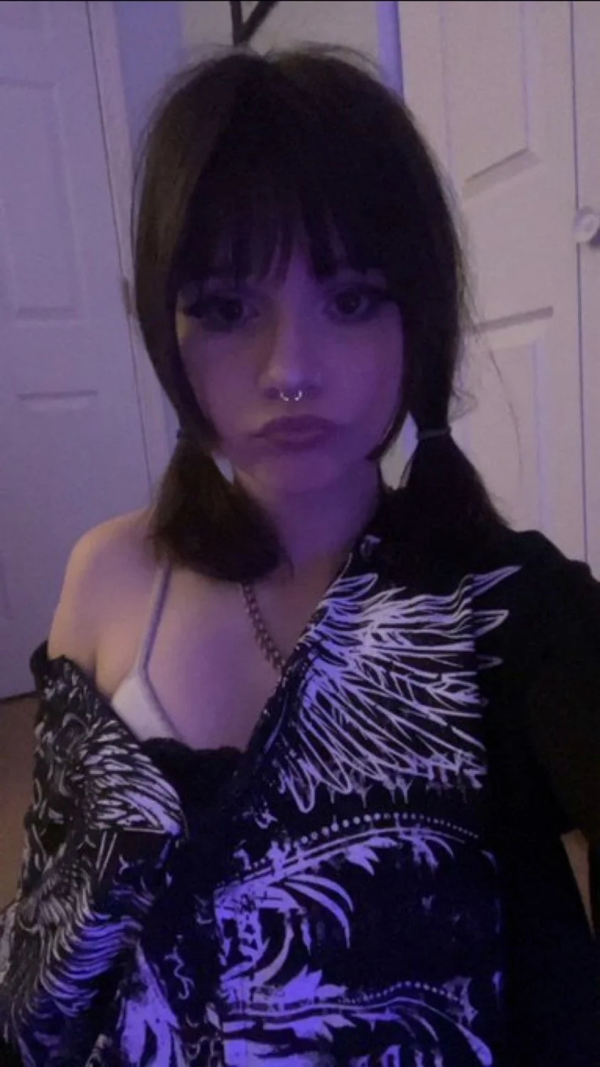 random blonde teen corrupted image 6