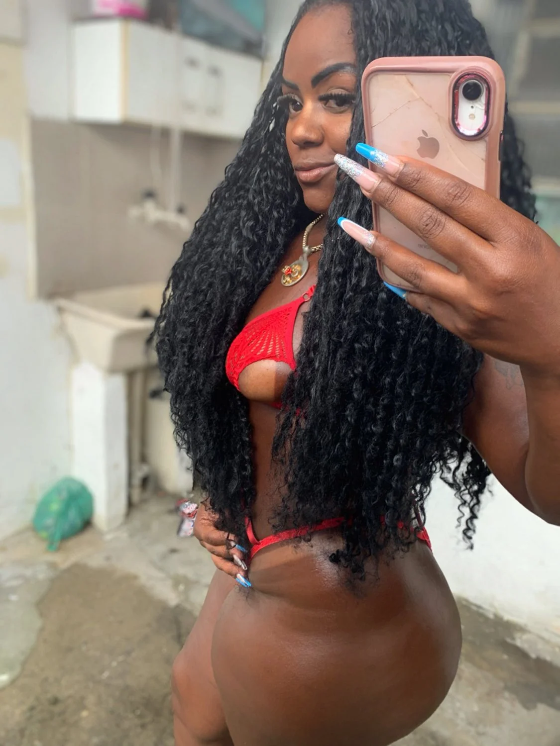 Preta cria 2 p2 image 26