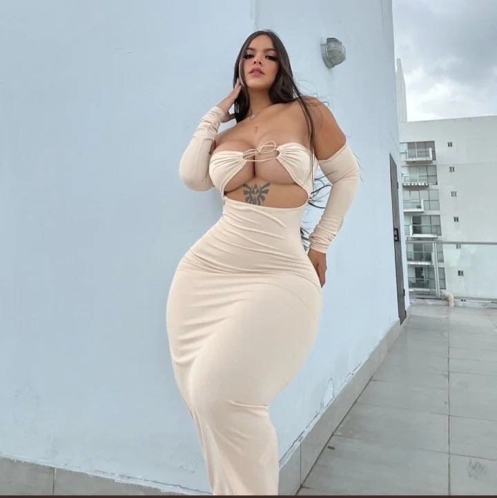 g.b huge ass image 40