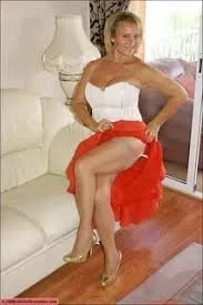 Busty British MILF🍒 image 5