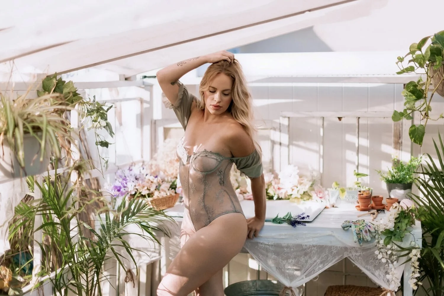 Stunning blonde boudoir image 3