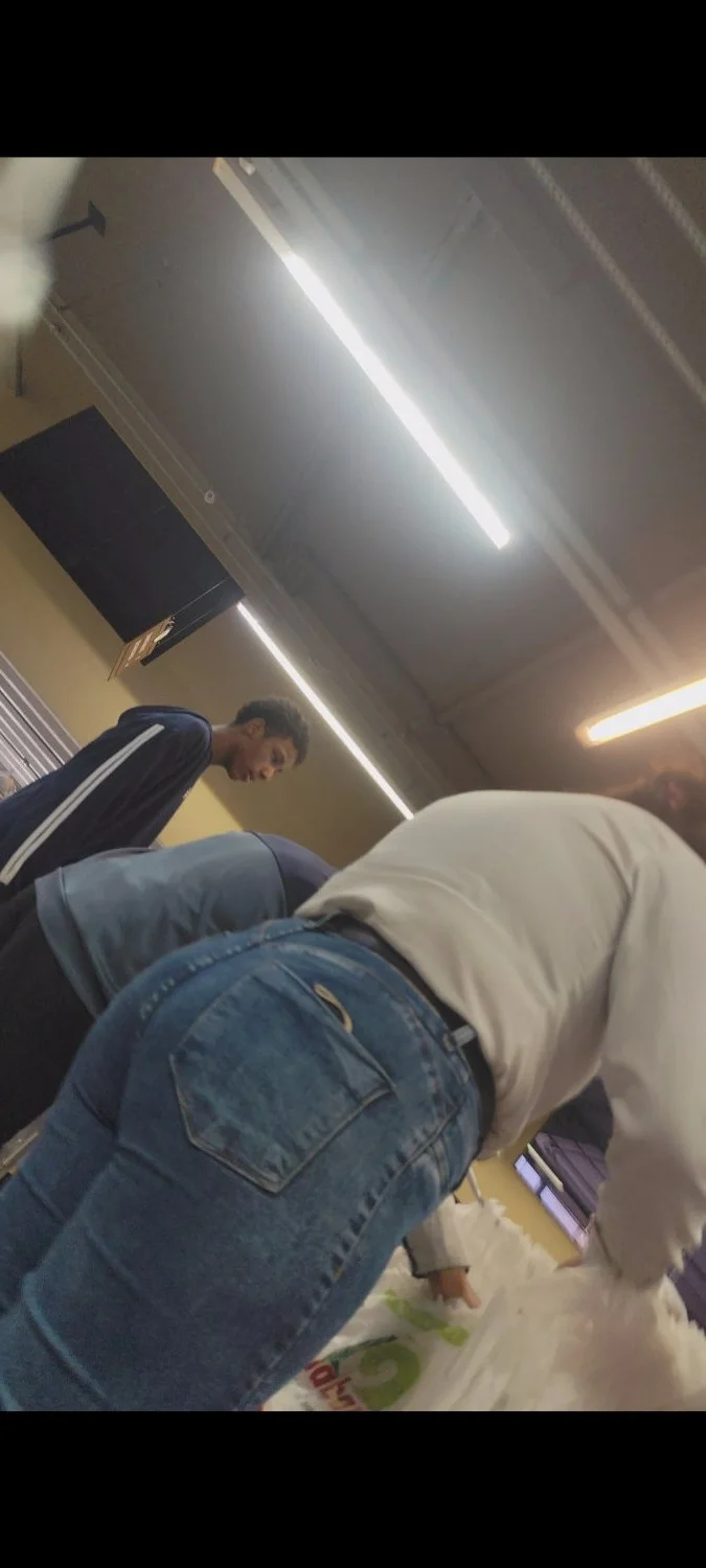 Ass in public 10 image 4