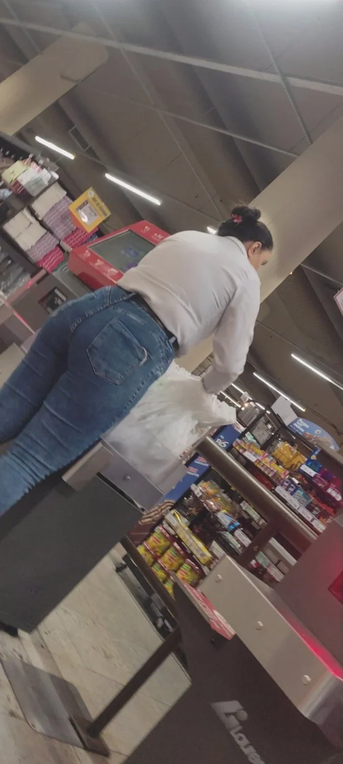 Ass in public 10 image 7