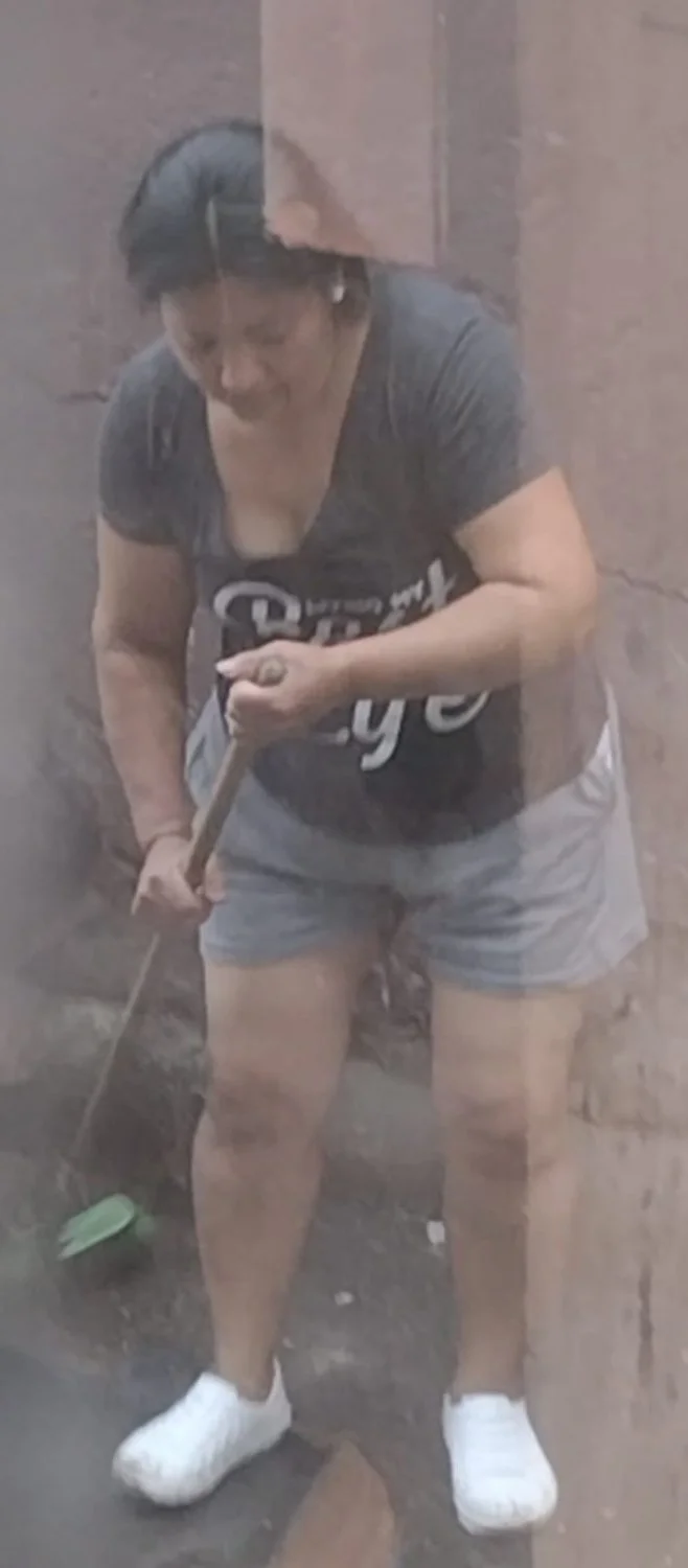 Espiando a la PutaVecina,compartanla🥵🍑. image 6