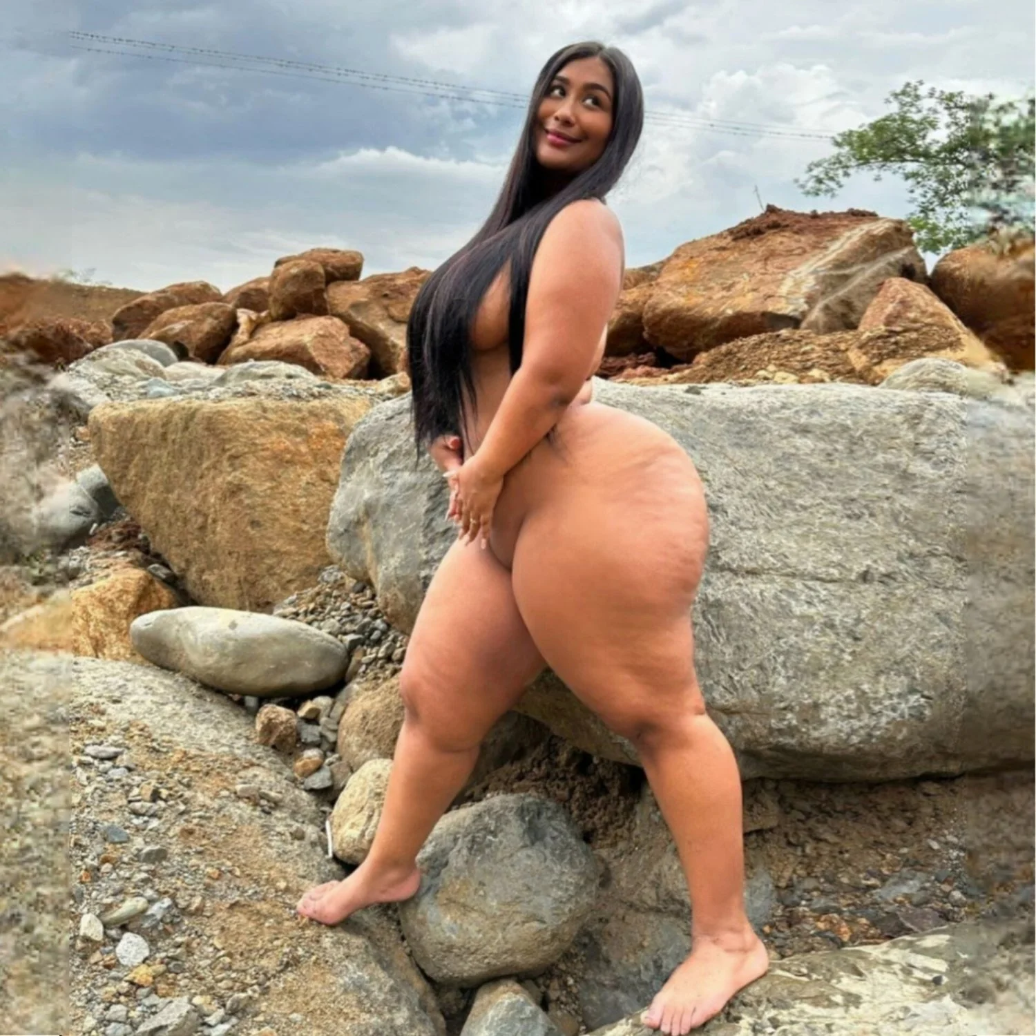 Lopez > Thick Beauty image 2