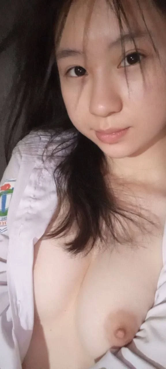 [Vietnamese] Linh Chi with boyfriend image 45