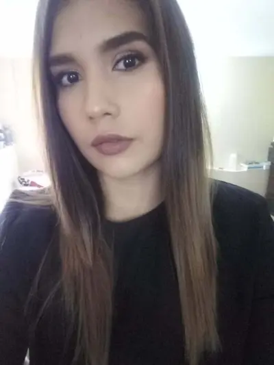 Novinha que aparecia ser inocente cover image