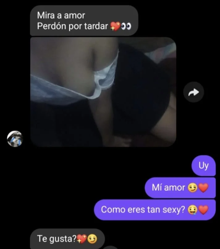 Chat hot rica colegiala pasa pack saca sus tetas image 4