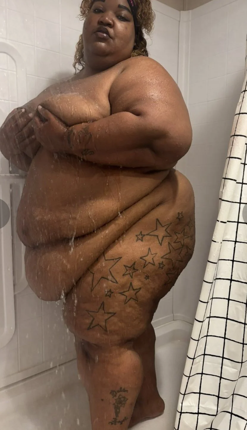 SSBBW MrzCupcakess88 Bottom Bitch again image 10
