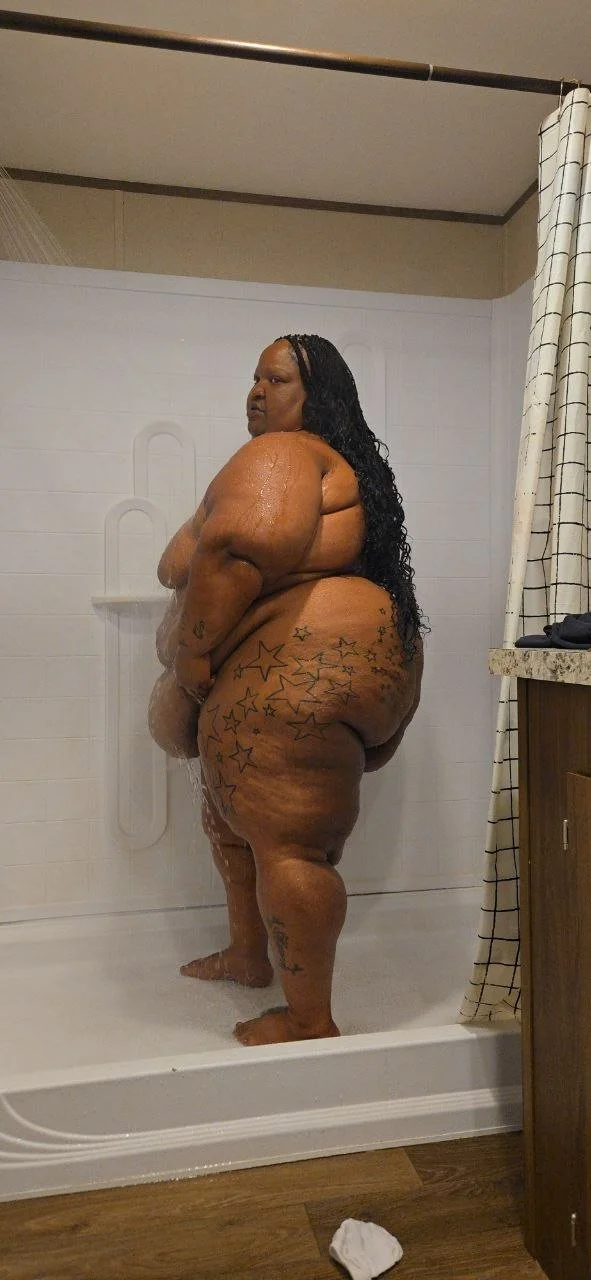 SSBBW MrzCupcakess88 Bottom Bitch again image 11