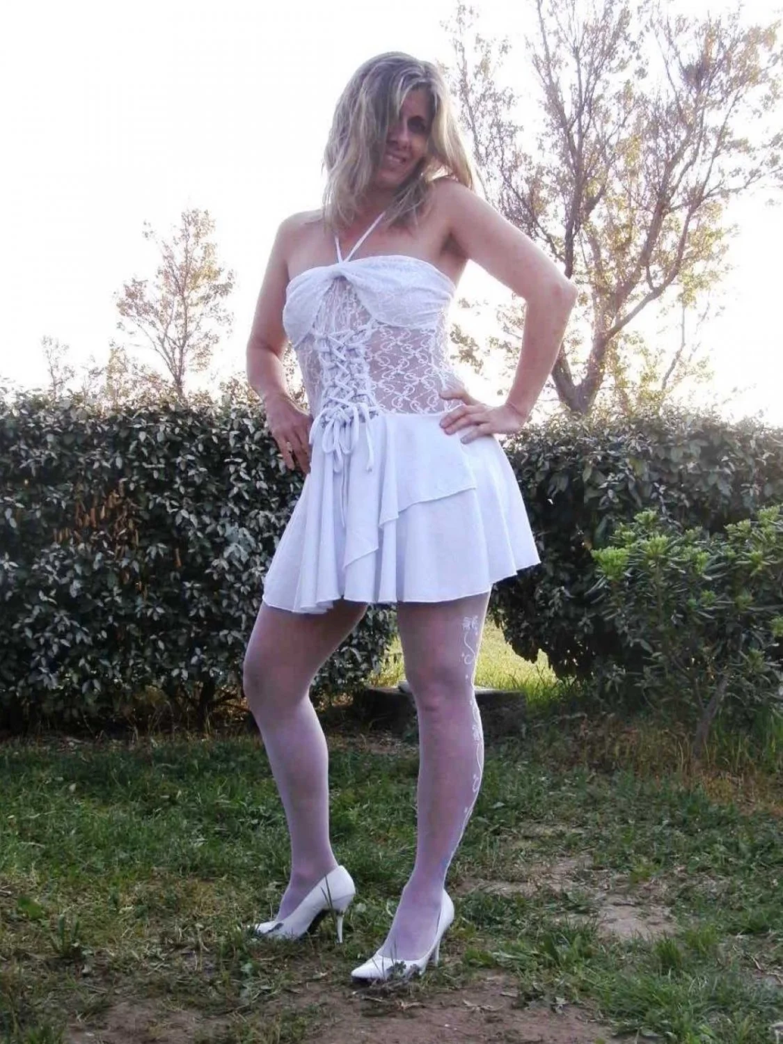 Exhibitionist Wife Lisa Clothed and Naked image 30