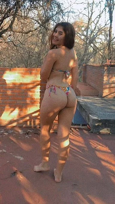 Dayanna tw paraguaya que parte la tierra ( soft) image 21