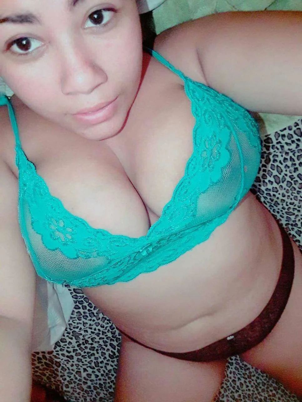 Gordita Morenita image 20