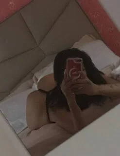 abigailriosnieve image 3