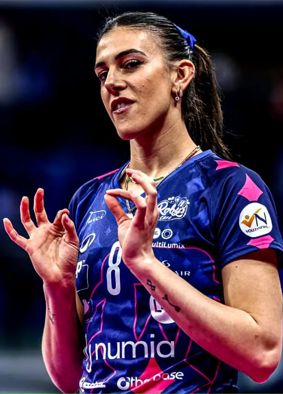 Alessia Orro,hot italian volleyball player of Fenerbahce main image