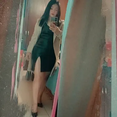 Mi prima sexy la más puta cover image