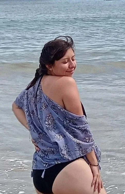Latinas image 19
