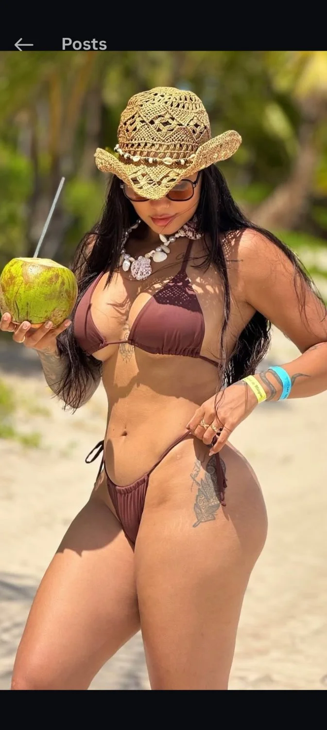 Morena cor do pecado na europa image 16