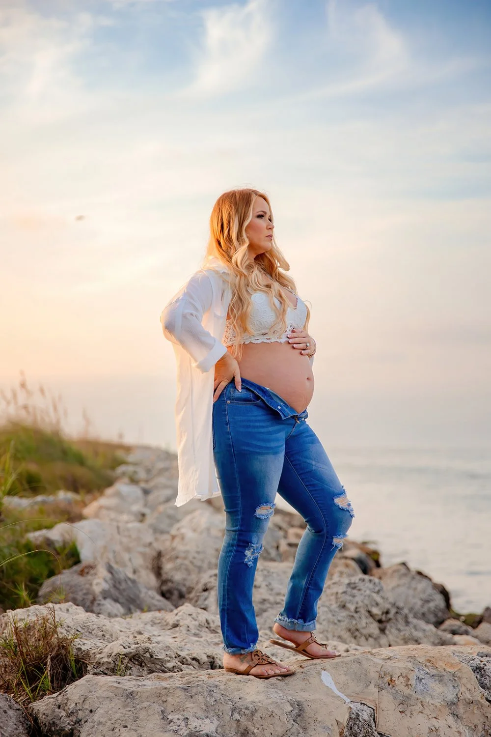 Gorgeous busty redhead pregnancy boudoir image 9