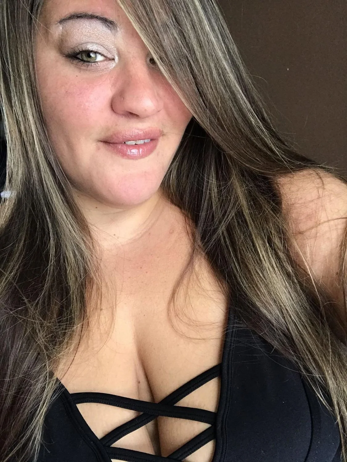 Anna W Smokin' Weed And Gettin' Naked image 12