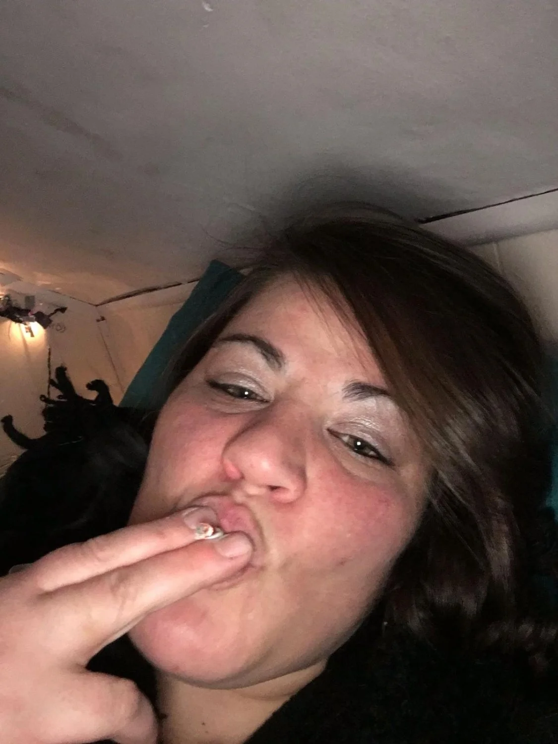Anna W Smokin' Weed And Gettin' Naked image 6