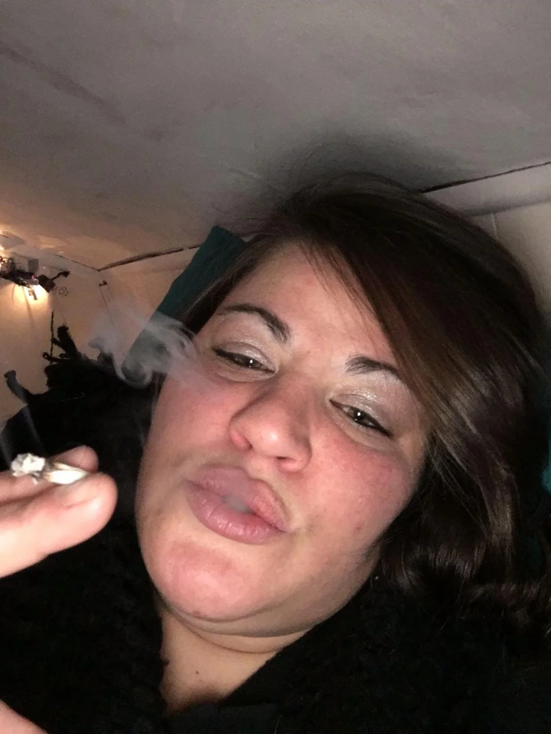 Anna W Smokin' Weed And Gettin' Naked image 8