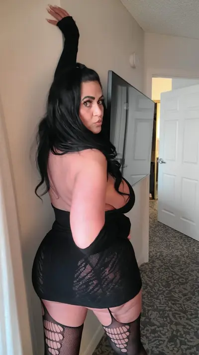 Felt sexy in this outfit, what do u think? cover image