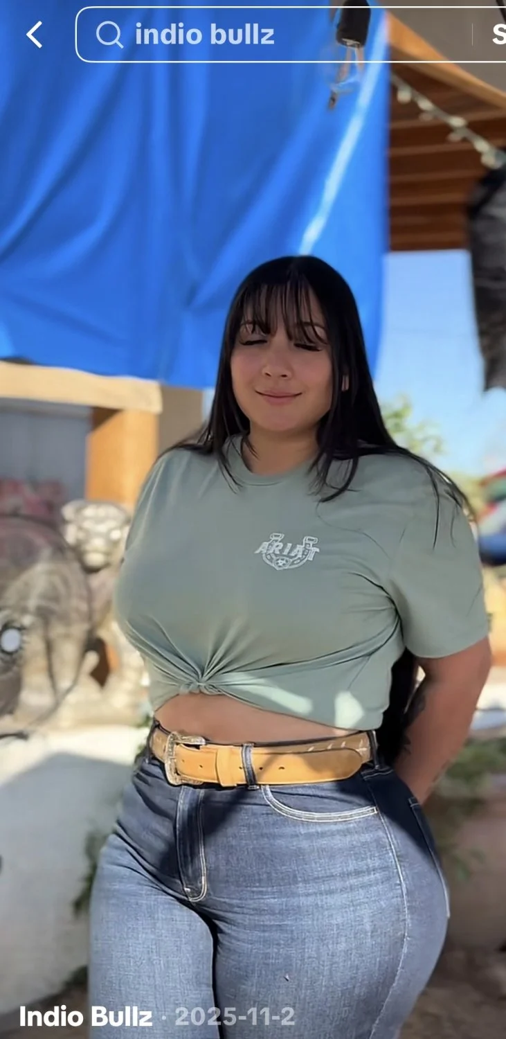 Ma-Ri-Fer-xoxo huge ass latina from Arizona image 4