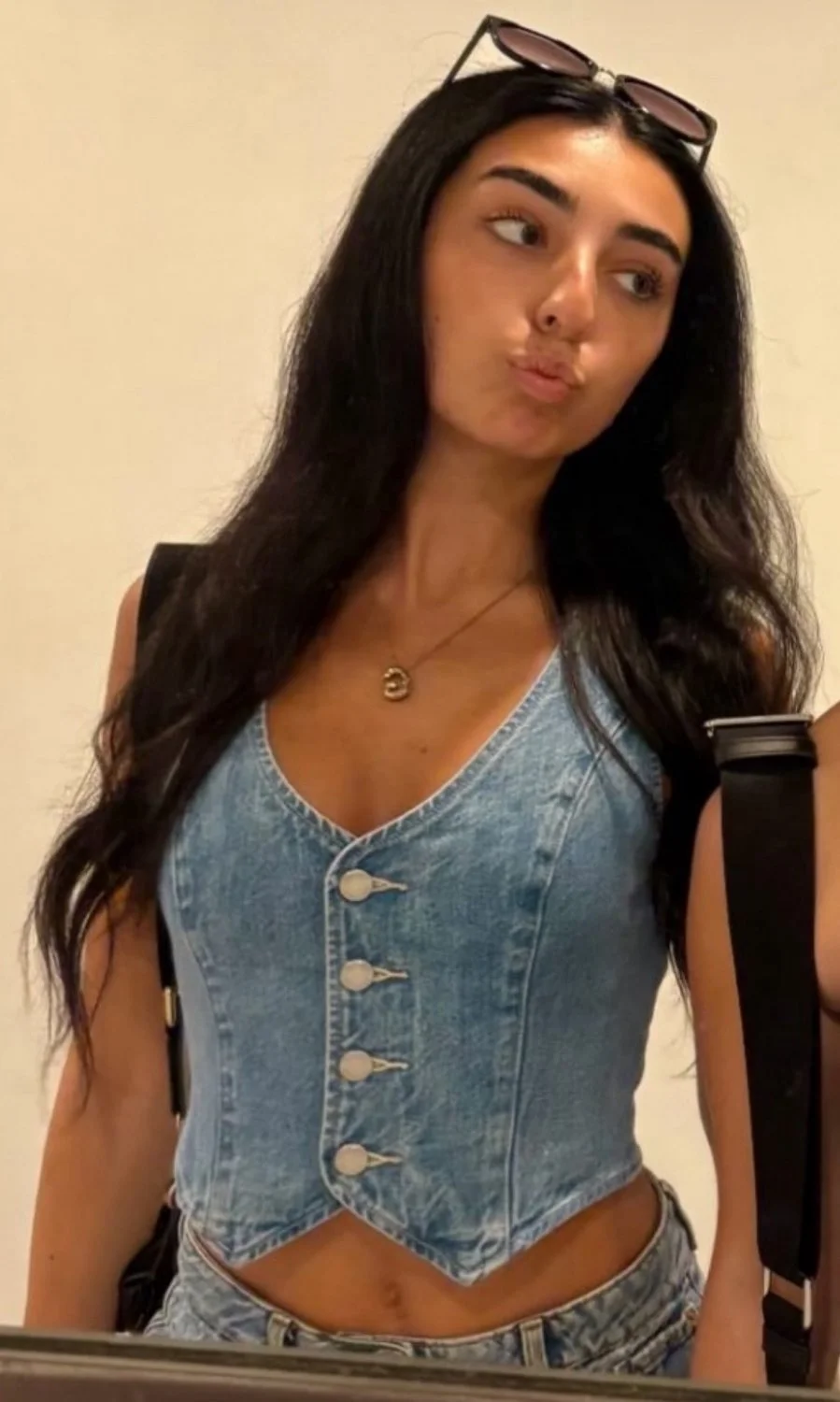 Discord server slut promoted to fuckmeat webslut for public use gooning image 8