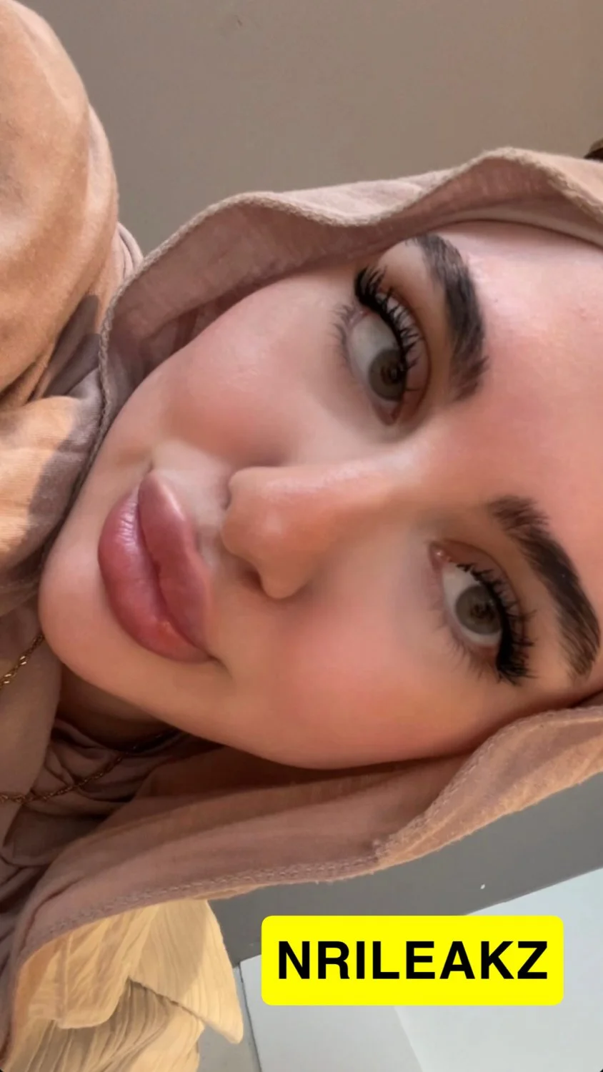 Sexy Muslim thick hijabi thot leaked😵‍💫 image 2