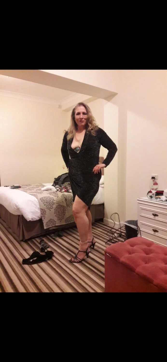 Meet the most recent self-submitted webslut: Sara, 44, from the UK. Kik me at OGBullKing. image 2