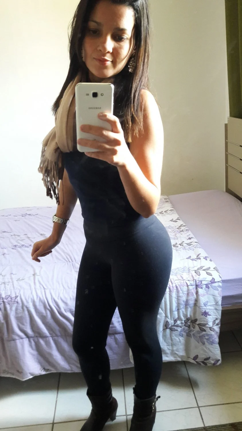Amiga exibida magrinha deliciosa image 3
