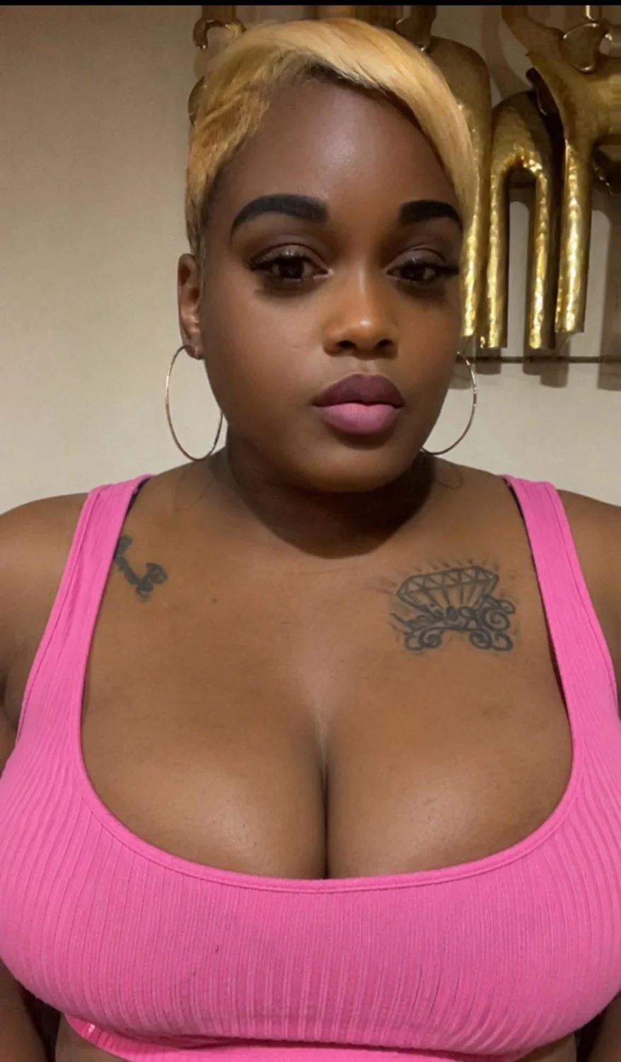 Made for gooning 💦🍆 And going balls deep ! image 13