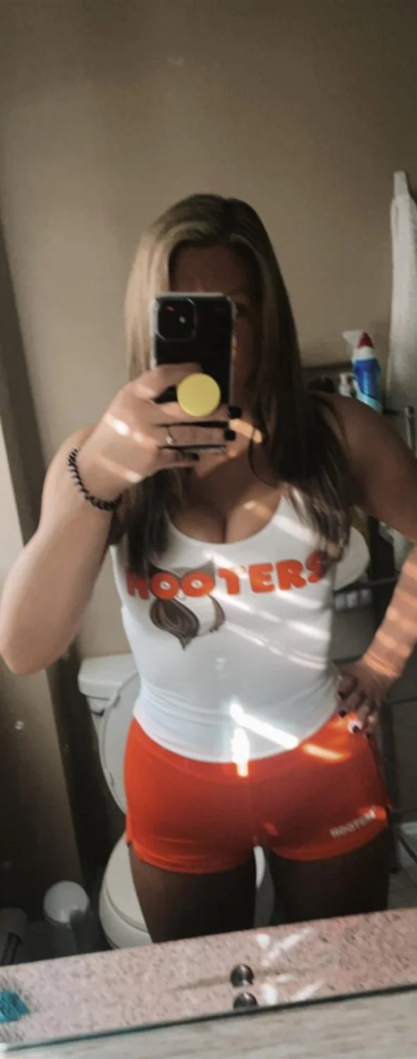 37 Years Old Milf image 15