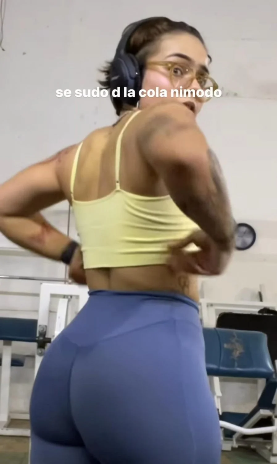 Huge ass slut image 26