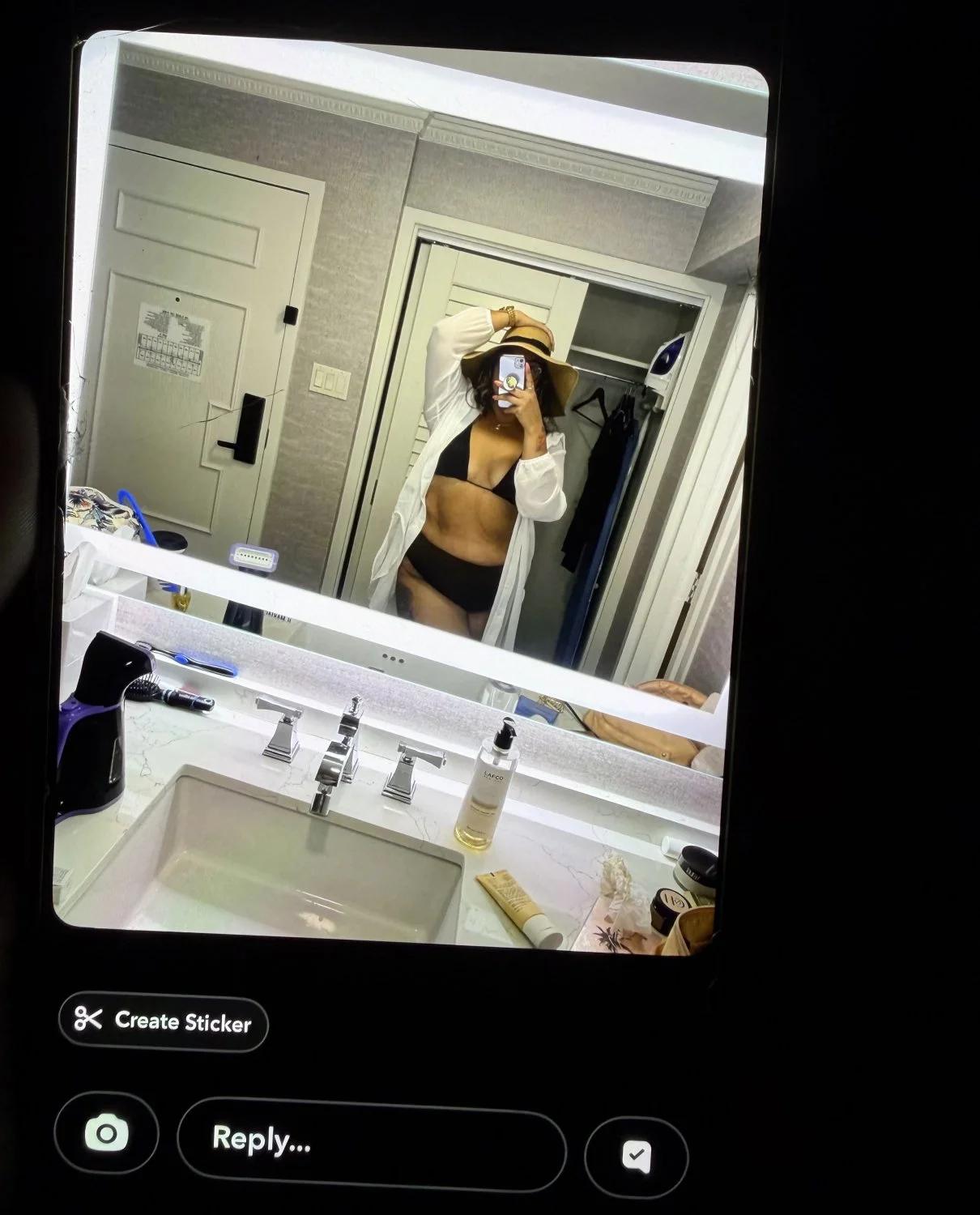 wet pussy mexican bbw cheater sends me snaps behind clueless husbands back. image 8
