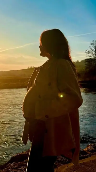 Please do Cumtributes of this tattooed German-Portugese Preggo Teen 😏🇵🇹🇩🇪 cover image