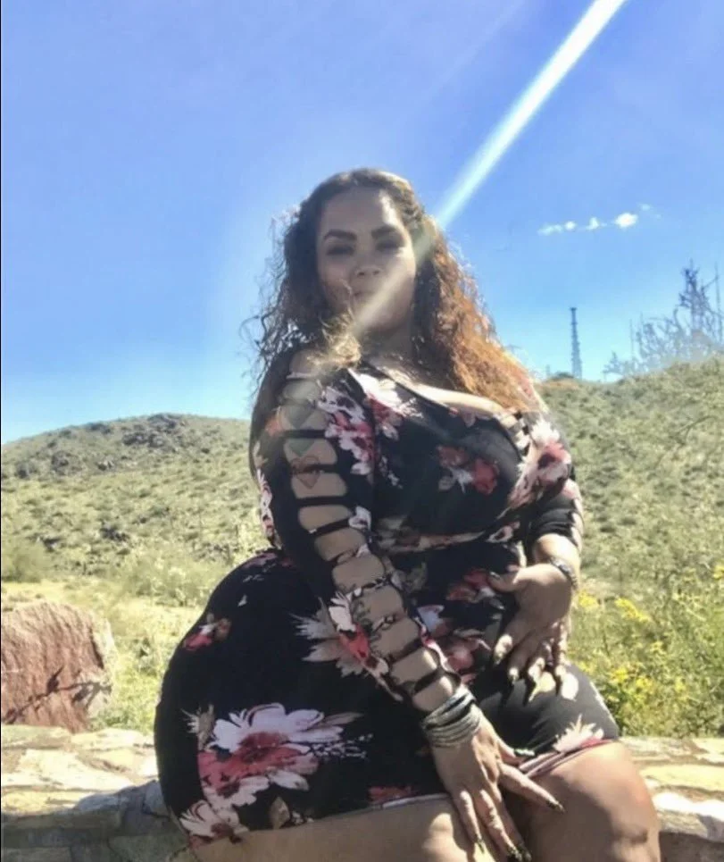 ChuNky Lat1nA bbw b0otY !! image 3