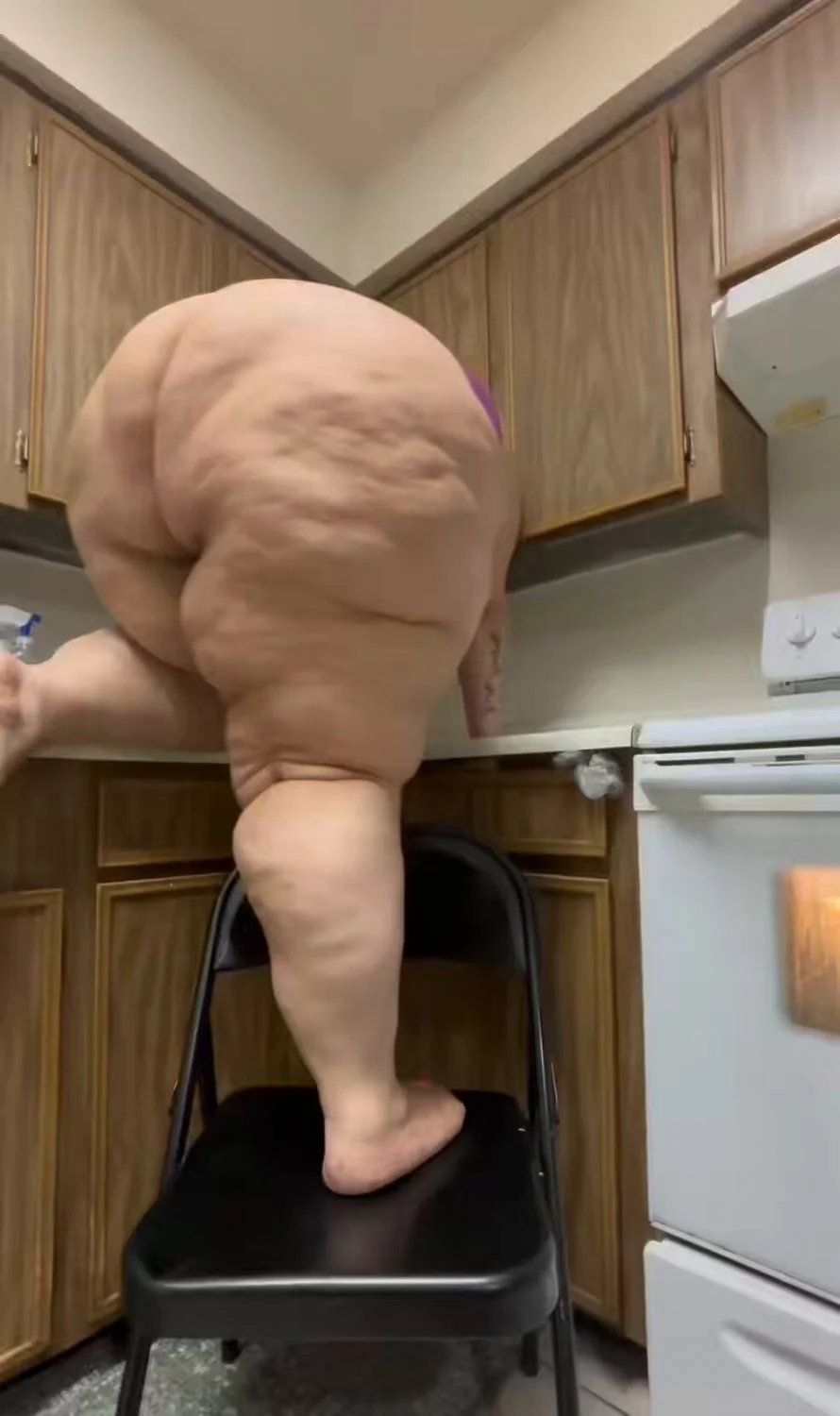 ChuNky Lat1nA bbw b0otY !! image 31