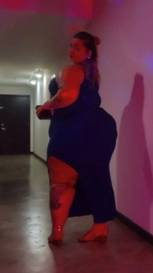 ChuNky Lat1nA bbw b0otY !! image 4