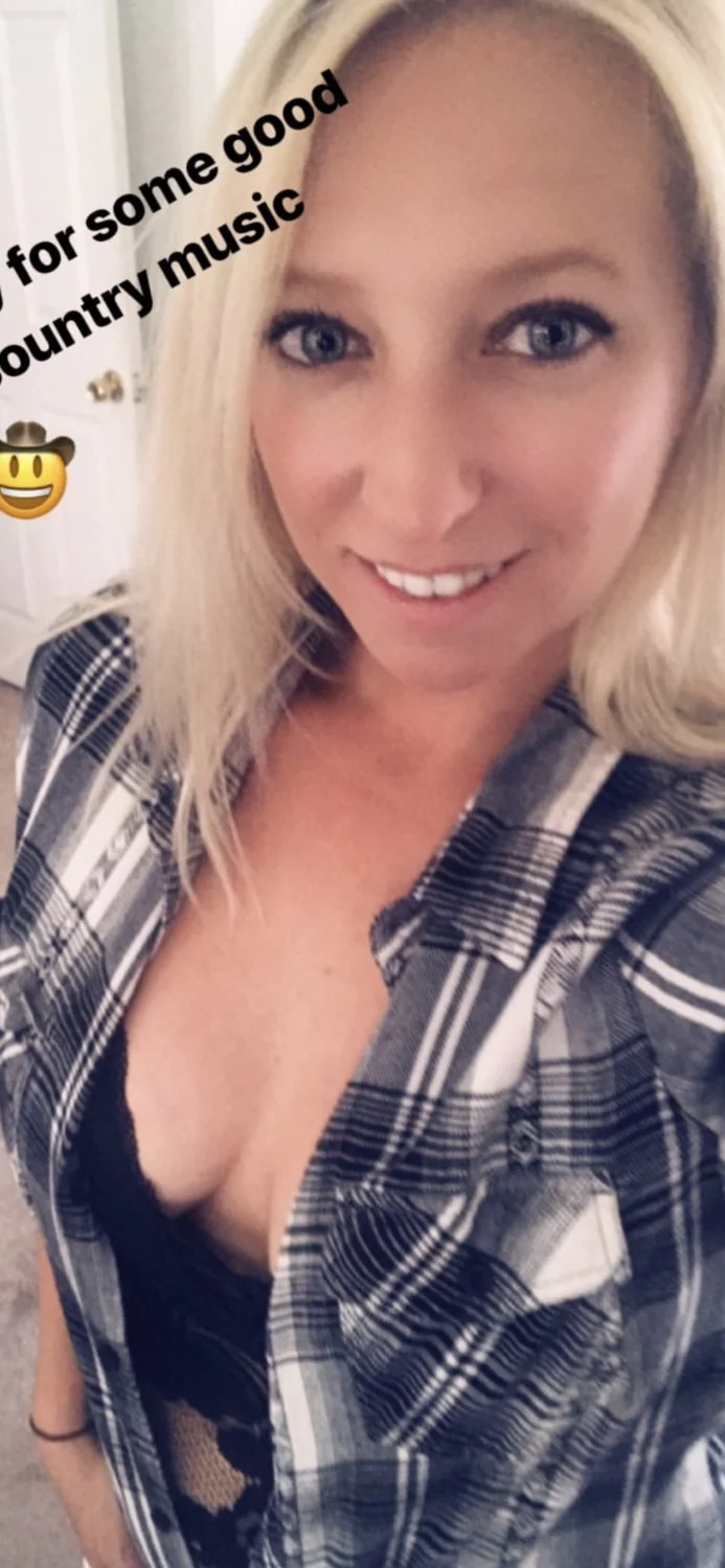 ex wife facial main image