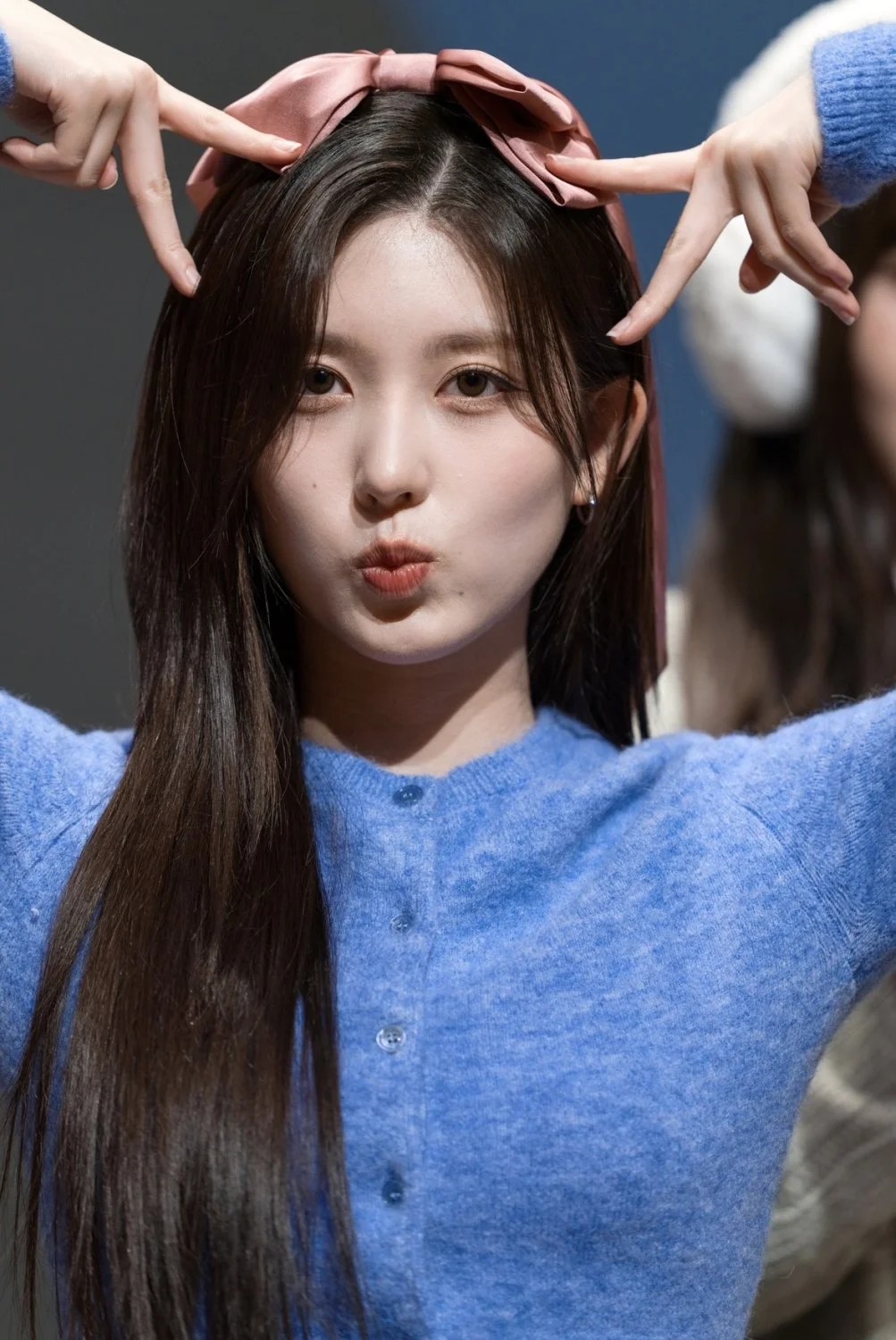 아이브 가을 IVE GAEUL 얼보 image 2