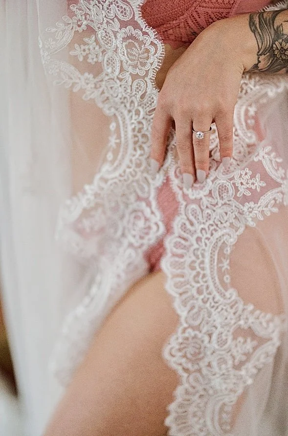 Plump brunette wife boudoir image 4