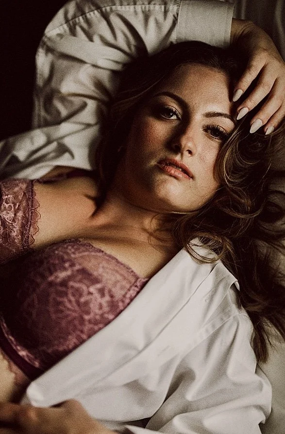 Plump brunette wife boudoir image 5