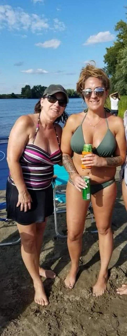 Reddit slut asked to exposed image 3