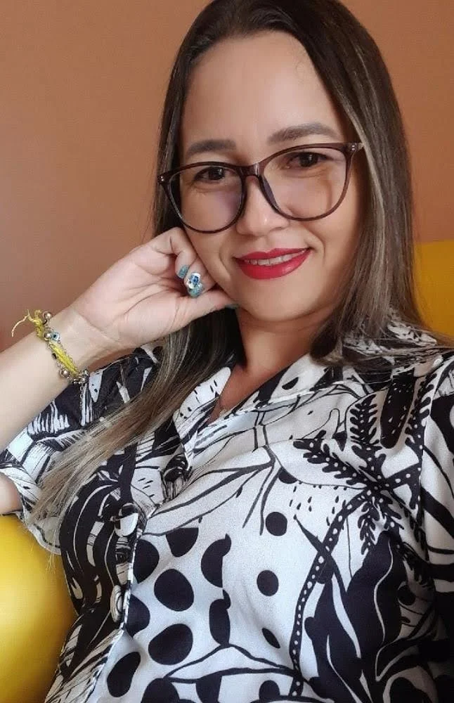 Mais uma vagabunda minha essa e de vigia Pará enfermeira BUCETUDA casada kk vem me dá cu aqui pBelém image 5