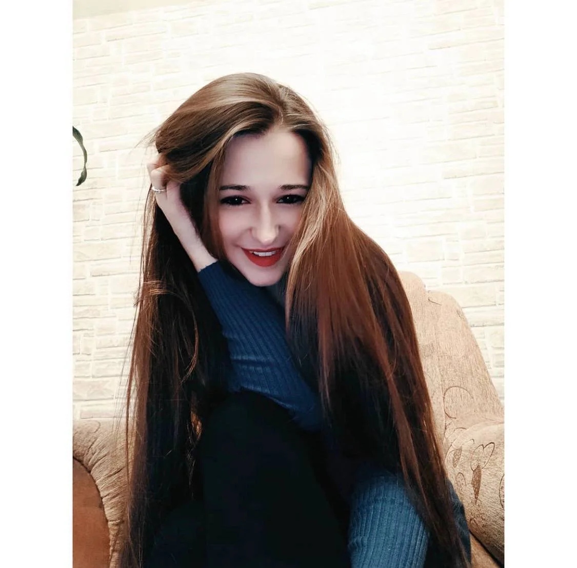 Beautiful Czech slut shows off to the world image 6
