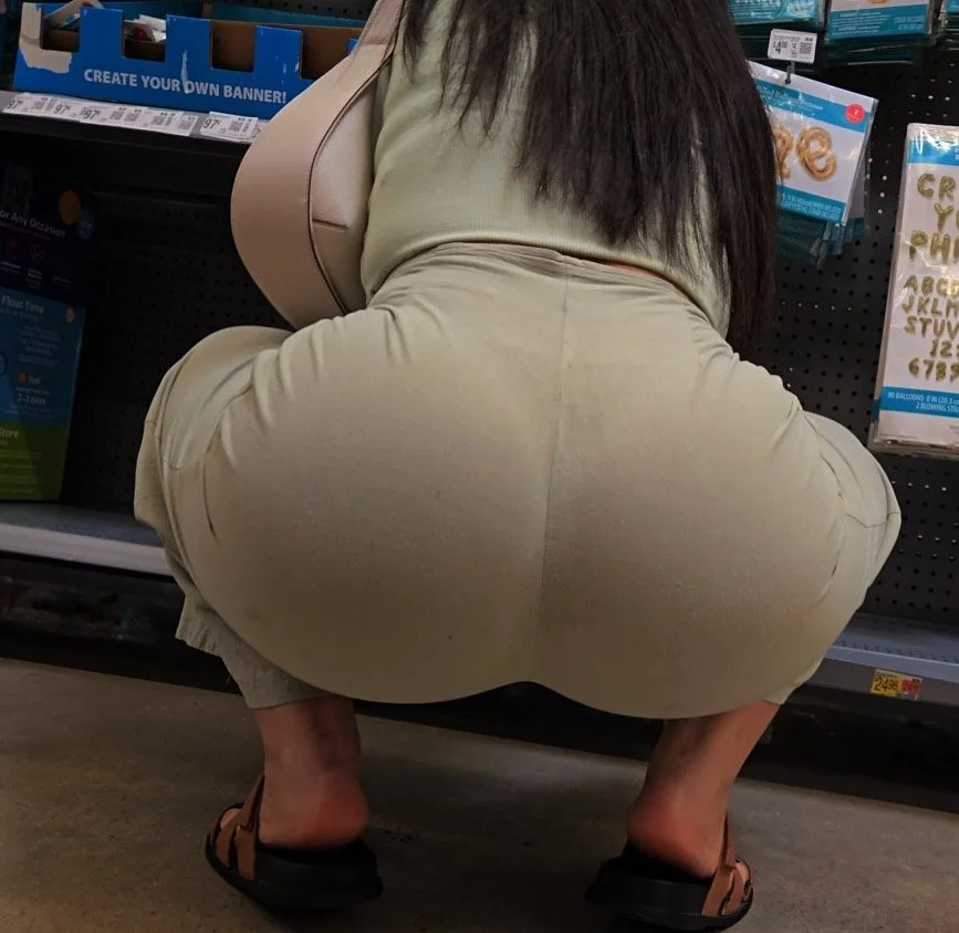 morena da bunda enorme e gostosa image 2