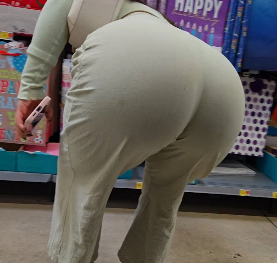 morena da bunda enorme e gostosa image 6